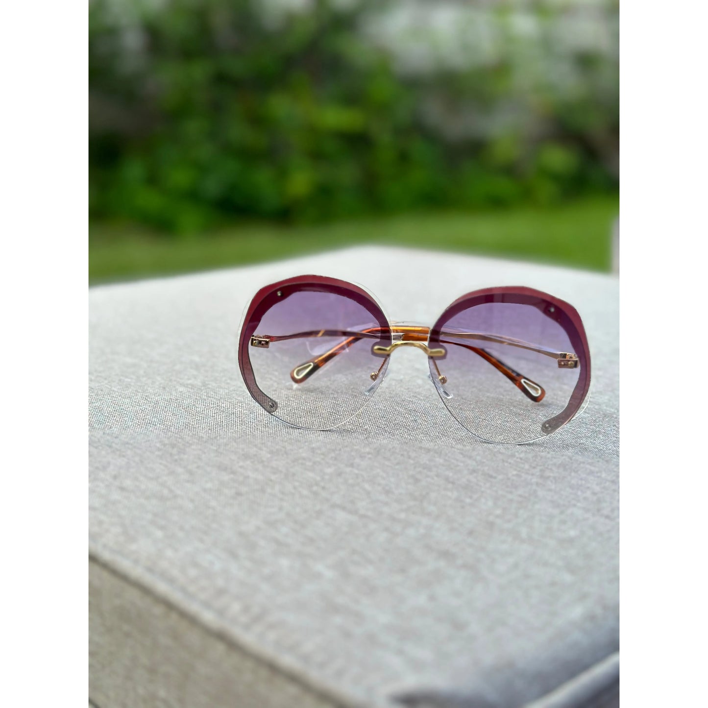 Sunnies 72