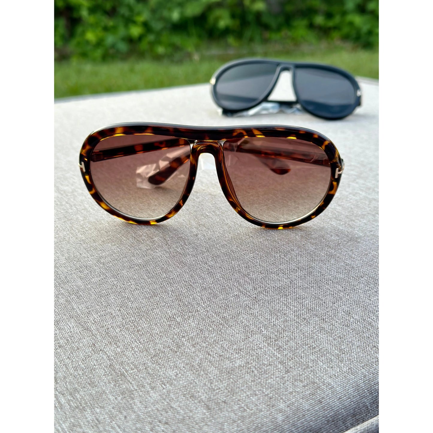 Sunnies 86