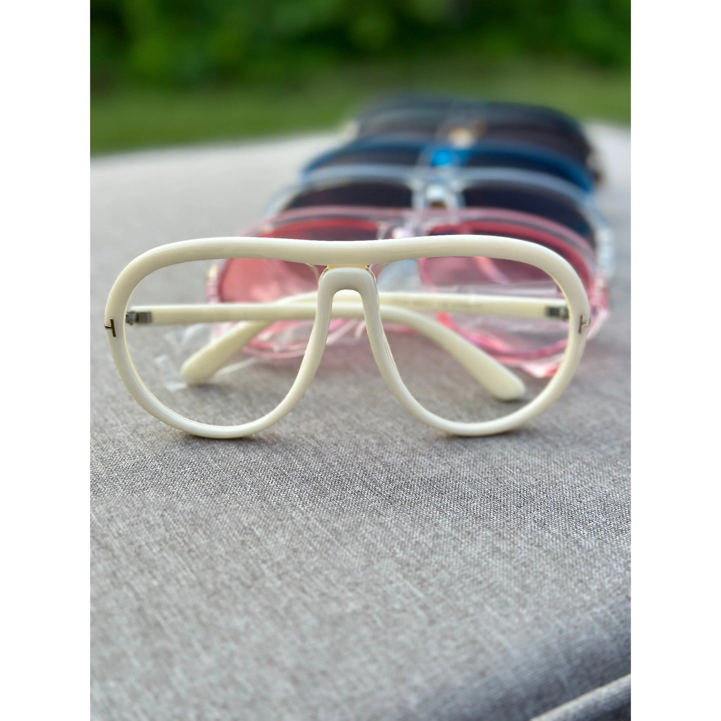 Sunnies 86
