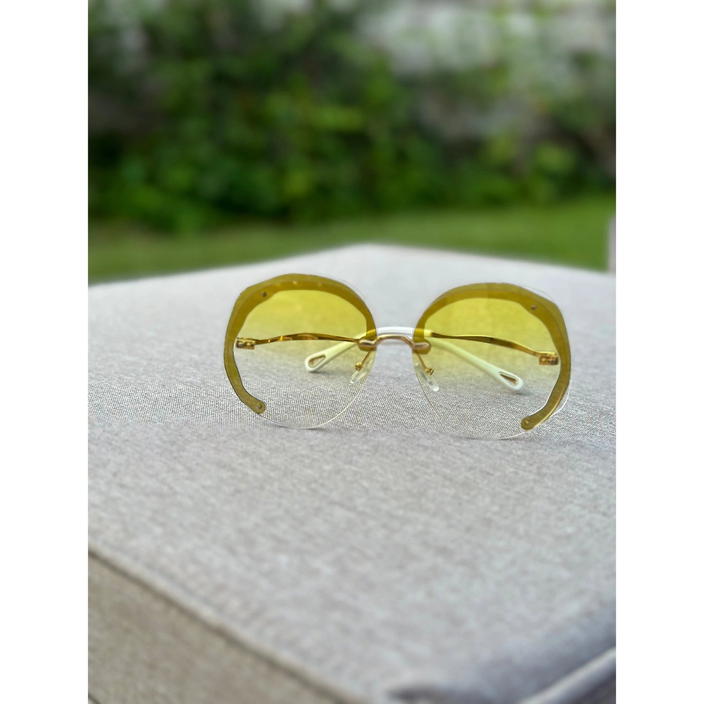 Sunnies 72